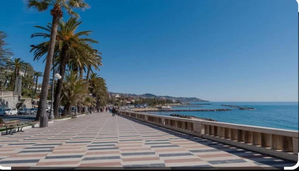 Giardino In Citta; Centralissimo Sanremo Bagian luar foto