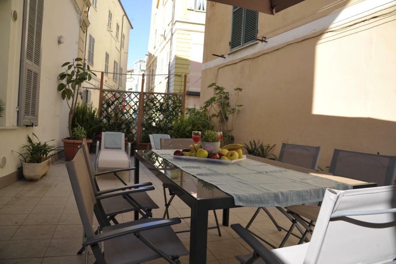 Giardino In Citta; Centralissimo Sanremo Bagian luar foto